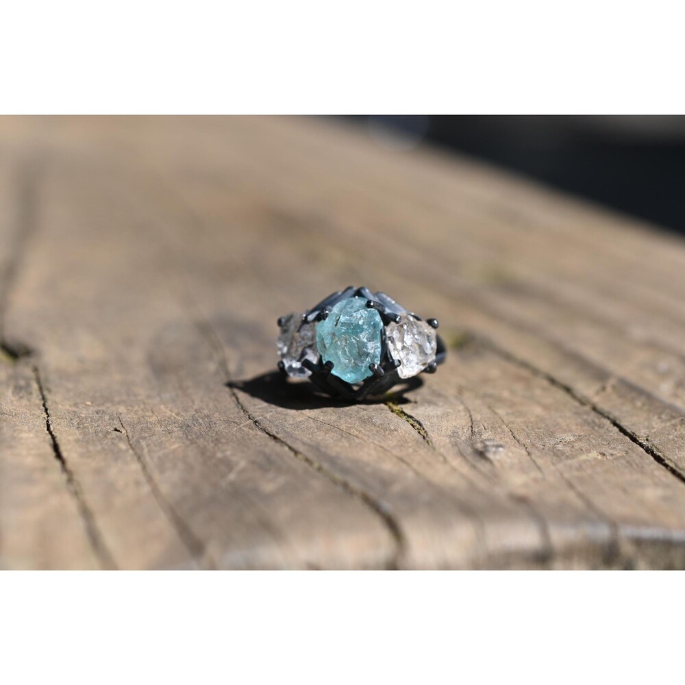 Apatite and Lake County diamond ring size 6